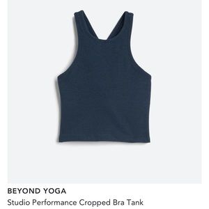 Cropped tank
